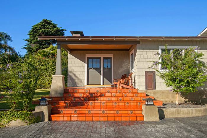 Arts and Crafts Entry Porch 