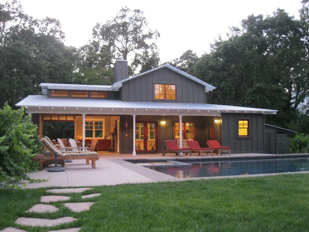 Pool House 